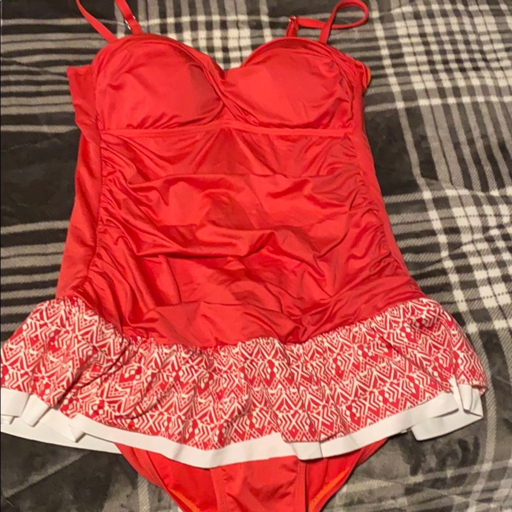 24& ocean one piece bathing suit